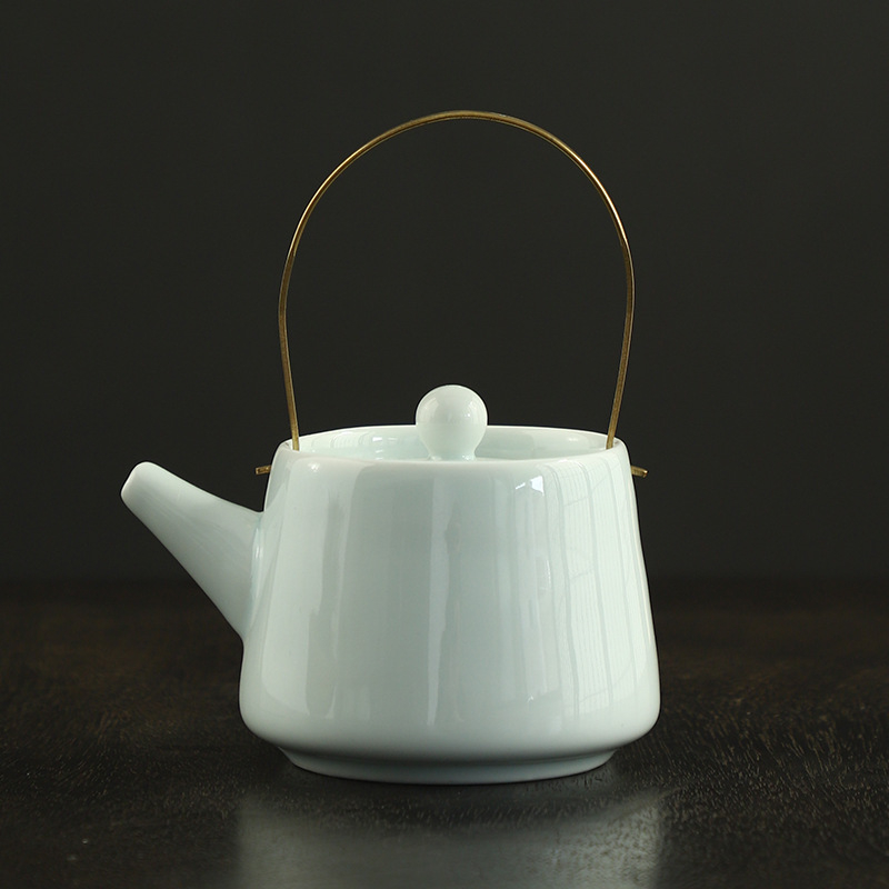 Ceainic ceramic Celadon cu mâner din cupru, stil Chinezesc nou pentru uz casnic, anti-arzire