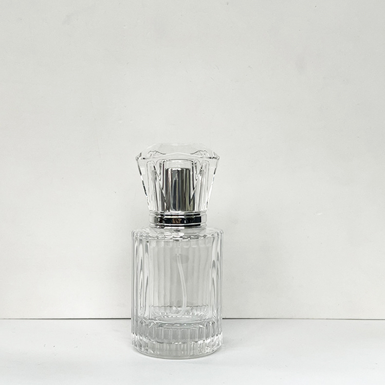 30 ml-es üveg parfümös flakon szórófejjel – üres kozmetikai csomagolás, bayonet sapka, több stílus (6-10 variánsok)