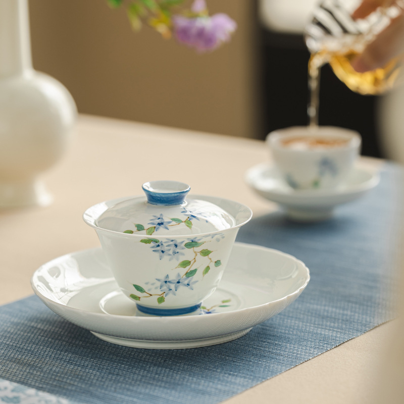 Ceaincă de ceai ceramică pictată manual, albastră, cu motiv de muguri și stele, pentru uz casnic