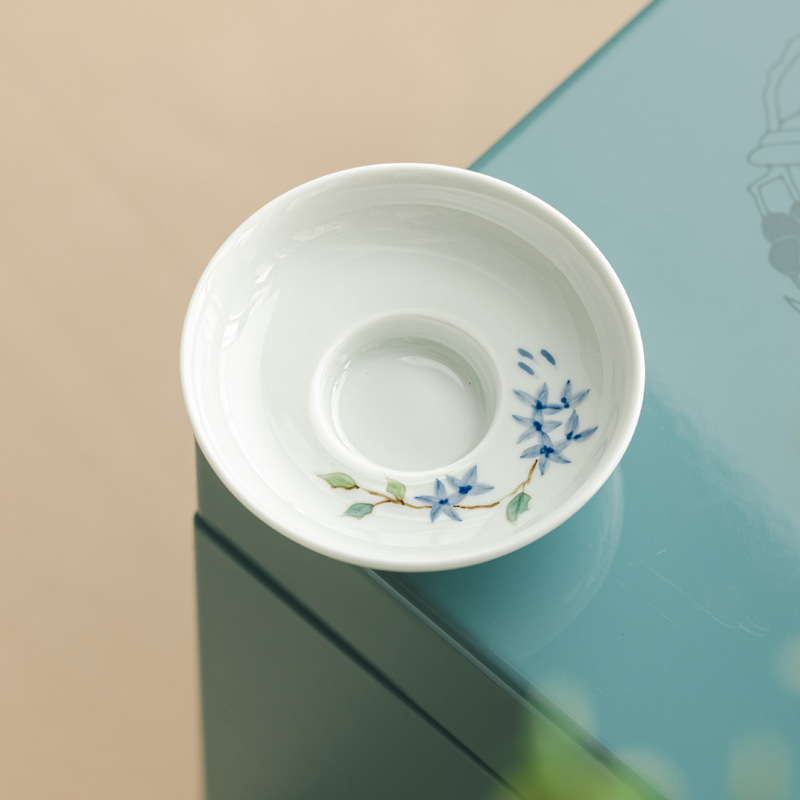 Ceaincă de ceai ceramică pictată manual, albastră, cu motiv de muguri și stele, pentru uz casnic