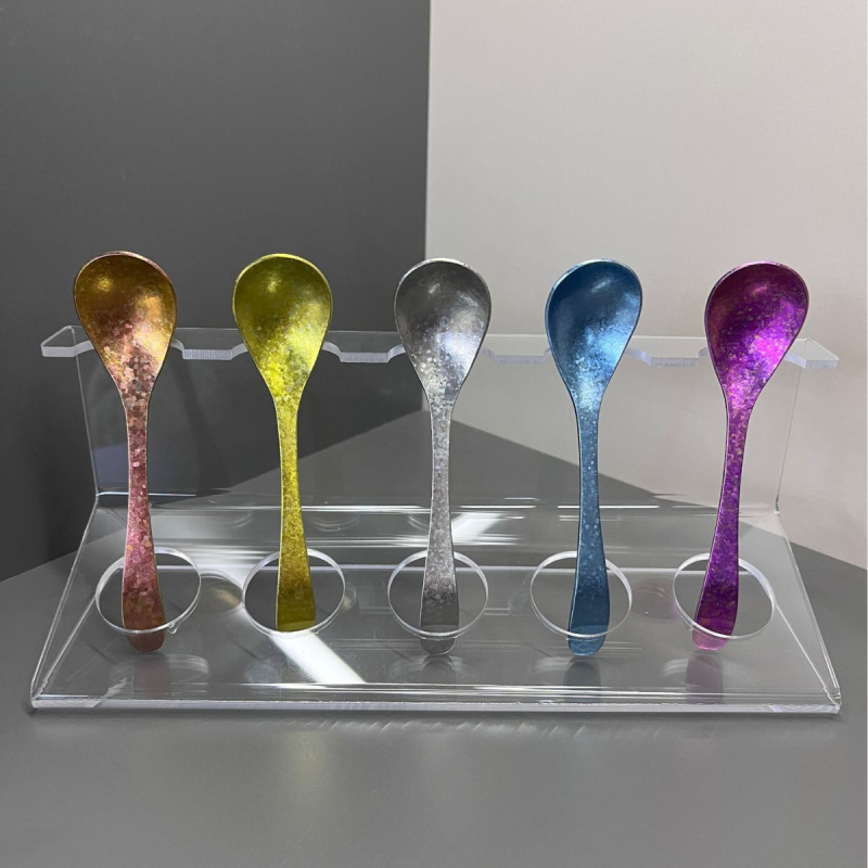 Lingură din titan pur, cu finisaj cristalin și motiv Ice Flower colorat - potrivită pentru cafea, ceai, amestecare, hrănire a bebelușilor și condimente