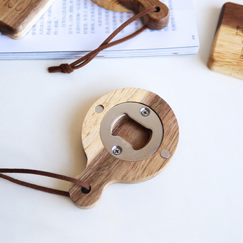 Deschizător de sticle din lemn de salcâm, cu magnet pentru frigider, în formă de scoică — logo DIY personalizat, cadou