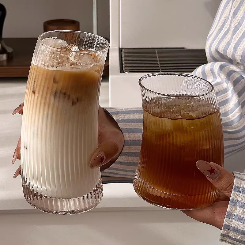 Pahar de sticlă cu formă neregulată, în stil inspirat de influenceri, design crescent sail, pentru suc, mojito, cocktailuri și ceai cu lapte