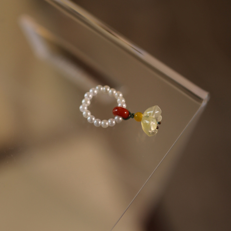 Pandantiv decorativ pentru capac de ceainic din lut purpuriu – accesoriu decorativ pentru ceai