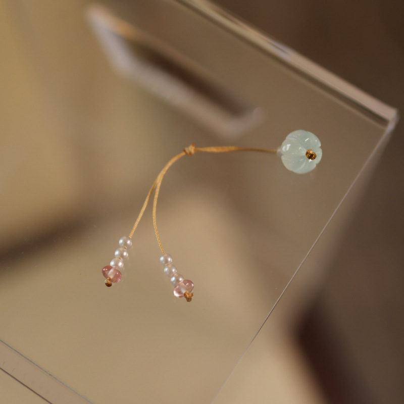Pandantiv decorativ pentru capac de ceainic din lut purpuriu – accesoriu decorativ pentru ceai
