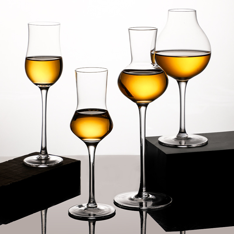 Pahar de degustare din cristal cu picior înalt, design dintr-o singură piesă pentru degustarea vinului, imprimare logo