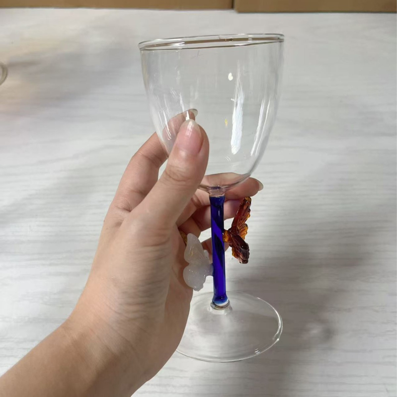 Pahar de vin în formă de fluture, din sticlă borosilicat colorată, rezistent la temperaturi înalte, pentru uz casnic, 201–300 ml, imprimare logo disponibil