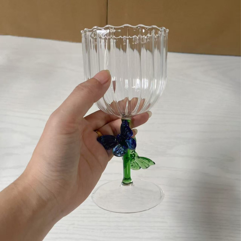 Pahar de vin în formă de fluture, din sticlă borosilicat colorată, rezistent la temperaturi înalte, pentru uz casnic, 201–300 ml, imprimare logo disponibil