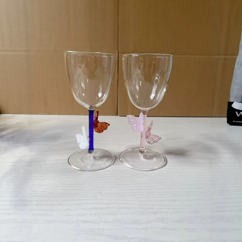 Pahar de vin în formă de fluture, din sticlă borosilicat colorată, rezistent la temperaturi înalte, pentru uz casnic, 201–300 ml, imprimare logo disponibil