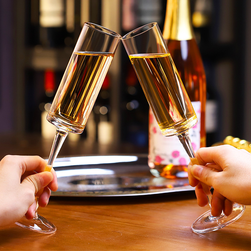Set de pahare de șampanie din sticlă de cristal pentru uz casnic, pahare creative de vin pentru cupluri și nunți
