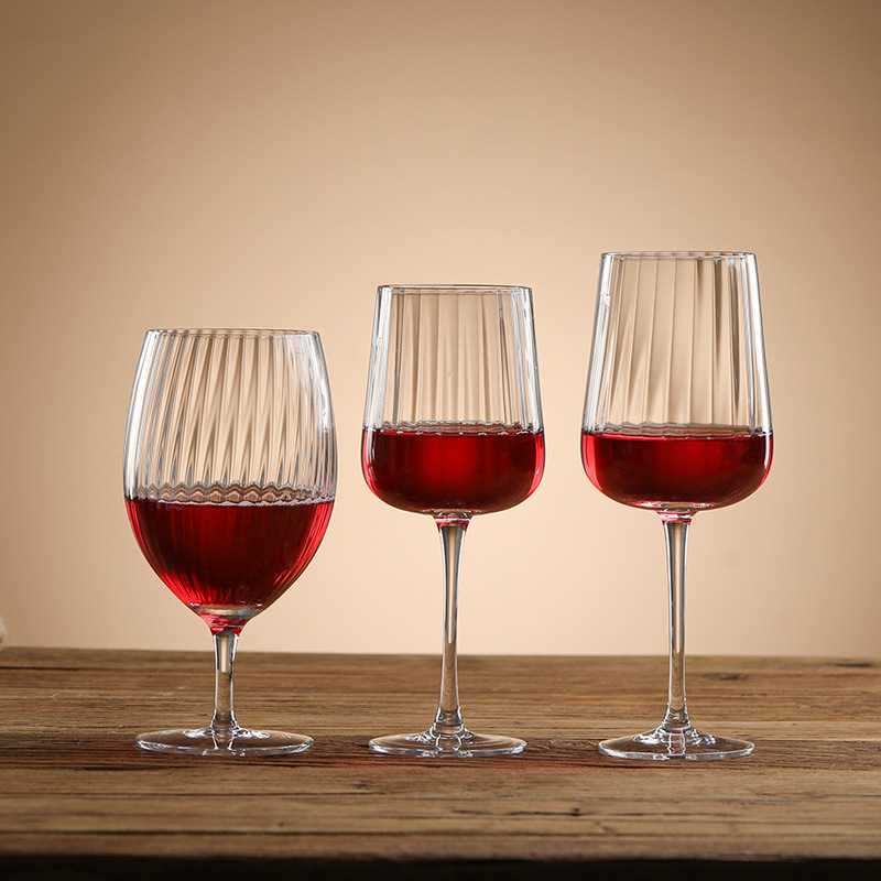 Pahar de vin transparent din cristal cu fețe verticale, potrivit pentru vin roșu, șampanie și coniac, capacitate 301–400 ml
