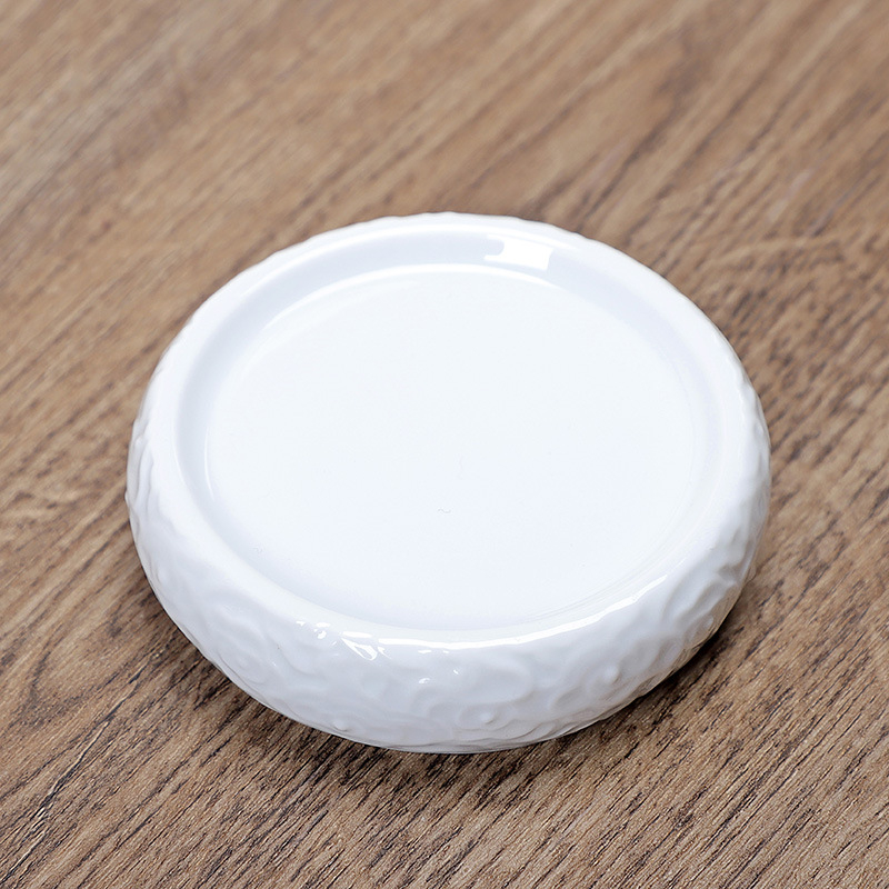 Set ceramic capac de ceainic și suporturi pentru cești cu design relief chinezesc retro pentru ceremonia ceaiului, suport izolant termic