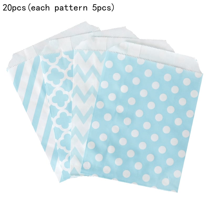 Set de pungi din hârtie Kraft 13×18 cm, cu modele trifoi cu patru foi, buline și valuri, pentru ambalare cadouri, fursecuri și bomboane; 20 de bucăți pe pachet, 4 modele, câte 5 bucăți fiecare