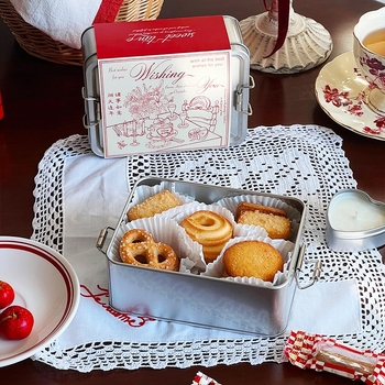 Cutie metalică pentru biscuiți și bomboane, cu capac și închidere cu cataramă
