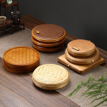 Cutie din bambus lucrată manual pentru Pu-erh tea cake cu divizoare – depozitare pentru șapte bucăți Pu-erh