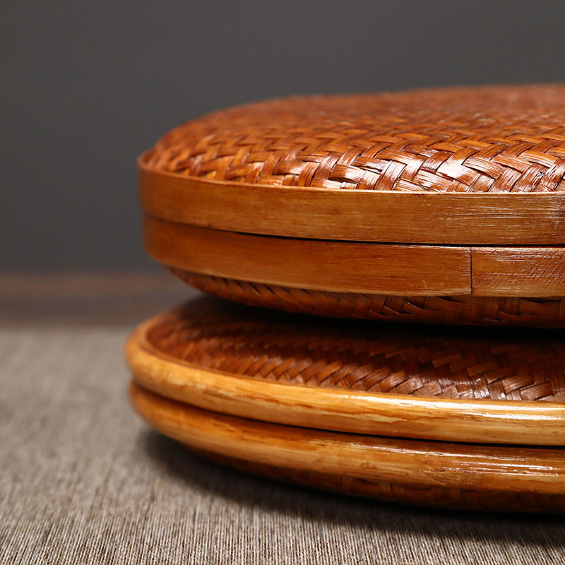 Cutie din bambus lucrată manual pentru Pu-erh tea cake cu divizoare – depozitare pentru șapte bucăți Pu-erh