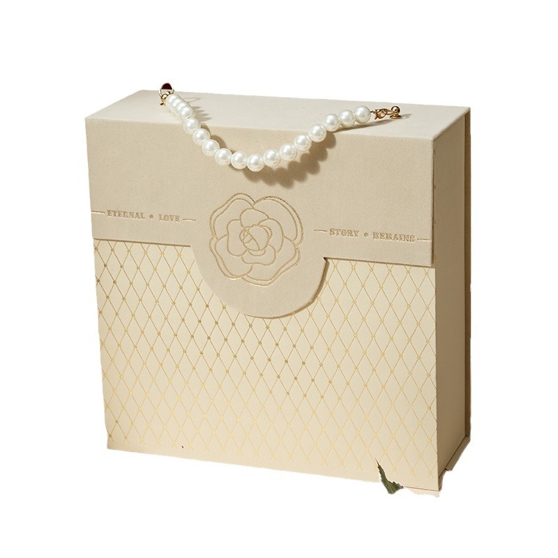 Cutie cadou de nuntă cu finisaj perlat, temă camelia, cutie cadou pentru domnișoare de onoare, pătrată 21×21×8.5 cm, material flanel