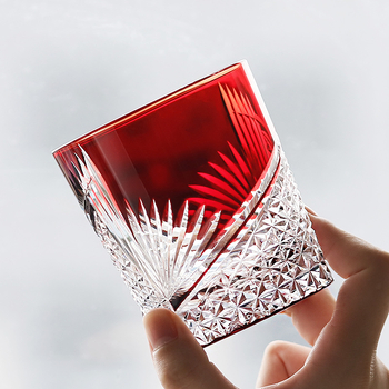 Golden pahar de whisky din cristal japonez, lucrat manual, stil Edo Kiriko, cu motiv origami pasăre în cutie cadou
