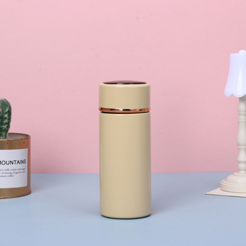 Cană termică din oțel inoxidabil, cu afișaj al temperaturii, design minimalist, compactă și portabilă pentru cafea în exterior