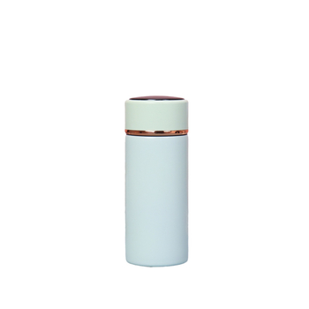 Cană termică din oțel inoxidabil, cu afișaj al temperaturii, design minimalist, compactă și portabilă pentru cafea în exterior