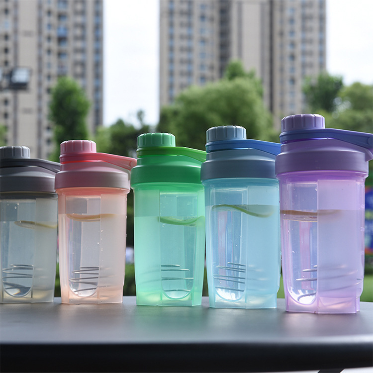 Shaker de proteine cu scară de măsurare, 500 ml, recipient din plastic pentru fitness, cu logo imprimat