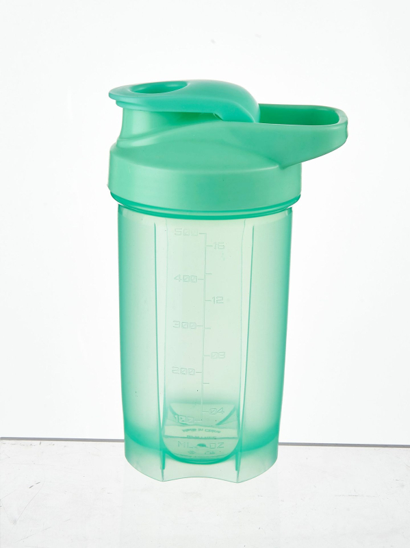 Cană shaker de 500 ml cu scară de măsurare, recipient din plastic pentru pudră de proteine și milkshake, cu mâner