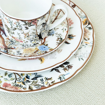 Set european de ceai și cafea, cu cești și farfurioare, seria Flori și Păsări, farfurii plate pentru cină, cutie cadou