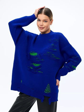 Oversize kötött pulóver lyukakkal