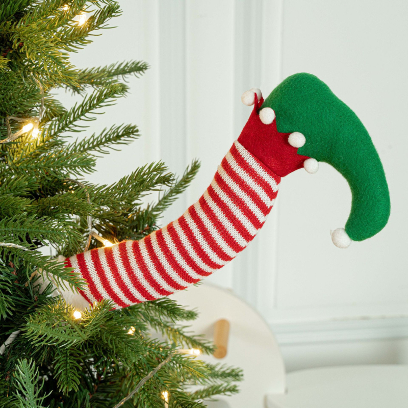 Ornament pentru bradul de Crăciun – picior de elf