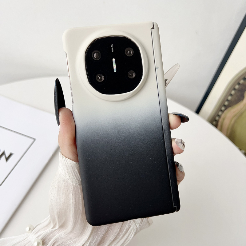 Kućište Huawei Mate X6 s gradientnim završetkom i matom teksturom za sklopni zaslon