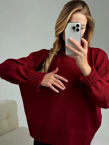Női oversized kapucnis kötött pulóver, lazán szabott