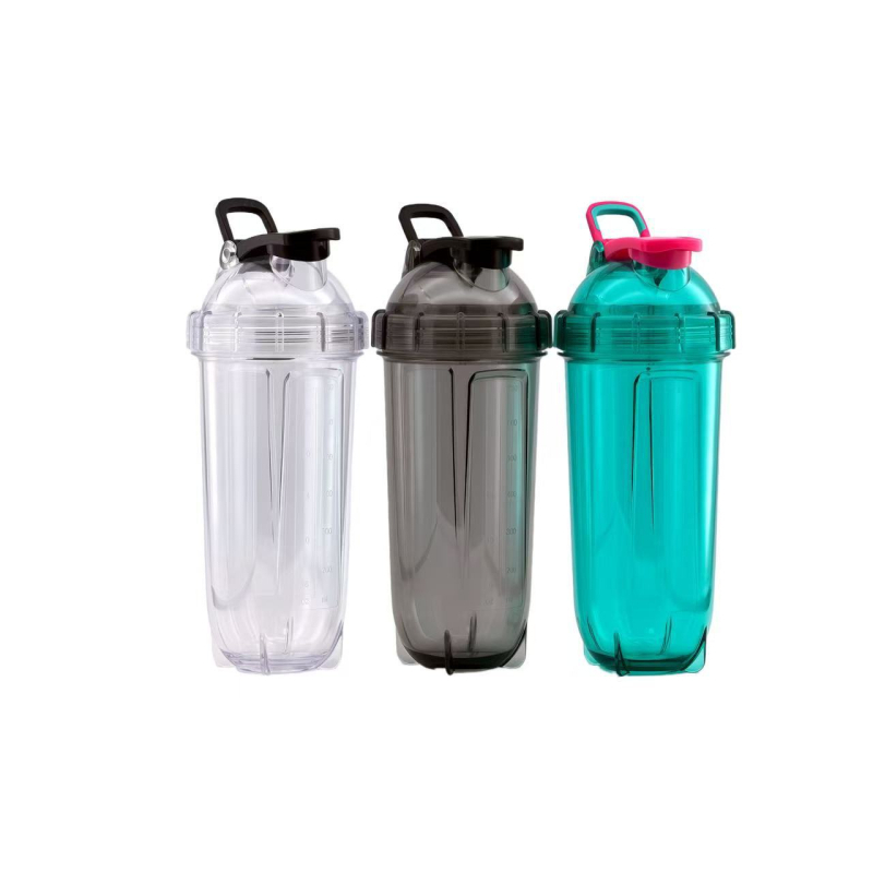 700 ml Шейкър бутилка с измервателна скала, преносима спортна бутилка със уплътнение за протеинов прах и млечни шейкове