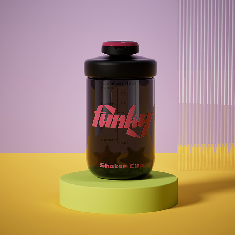 Sticlă din plastic pentru sport, shaker cu capacitate mare, model nou 2025, pentru shake-uri proteice, cu scară de măsurare