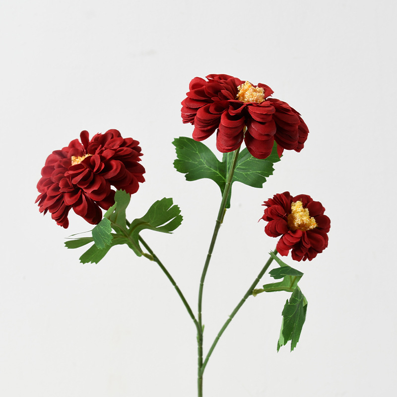 Flori artificiale cu trei capete pentru decor de nuntă și recuzită fotografică