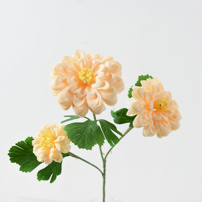 Flori artificiale cu trei capete pentru decor de nuntă și recuzită fotografică
