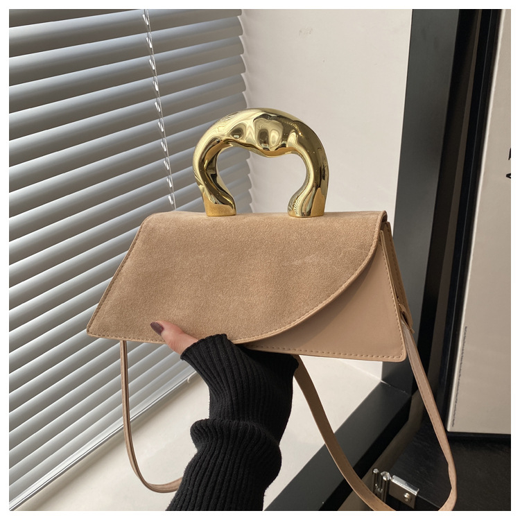 Proljeće 2025: ženska mala kvadratna torbica s teksturnom površinom, crossbody, casual stil