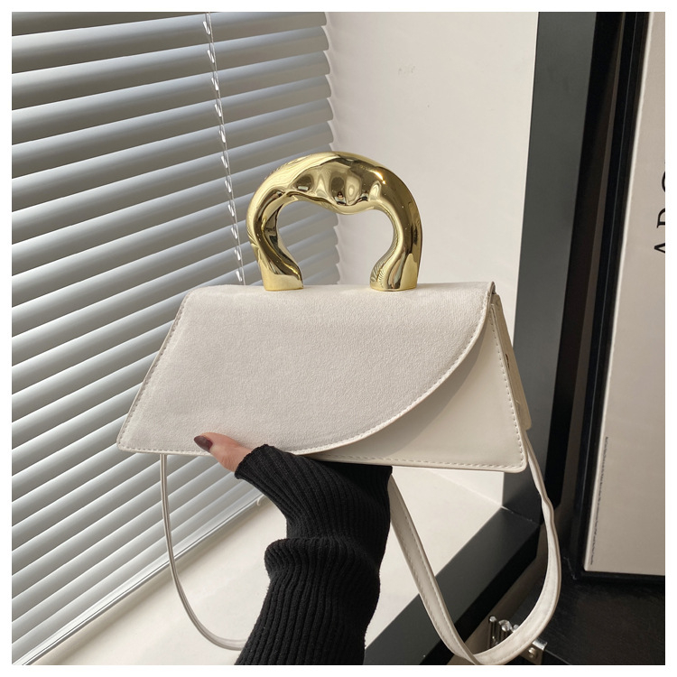 Proljeće 2025: ženska mala kvadratna torbica s teksturnom površinom, crossbody, casual stil