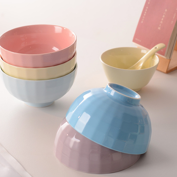 Macaron színű porcelán magas lábú tál, 15 cm átmérőjű, tészta- és leves tál