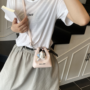 Mini ženska crossbody torbica u srebrnoj boji, jedinstven dizajn, 2025 novo izdanje, torbica za ruž i slušalice