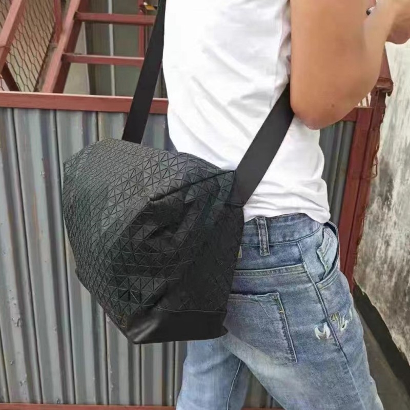 Geometrijska torbica tip sedlo za muškarce i žene, preko ramena, dijamantno šivanje, ležerni stil