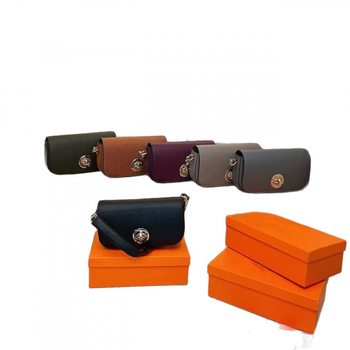 Mini sedlasta torbica od Lychee kože s okretom kopčom, široka naramenica, ženska crossbody torba