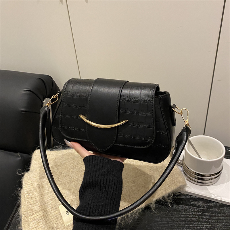 Color-block saddle torba preko ramena – svestrana gradska torba, stil 2025