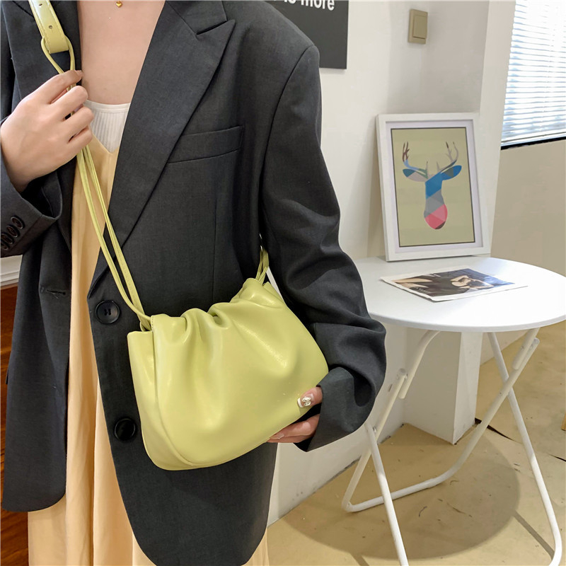 Mala PU torbica s vezicom, crossbody, dizajn oblaka, proljetno-ljetna