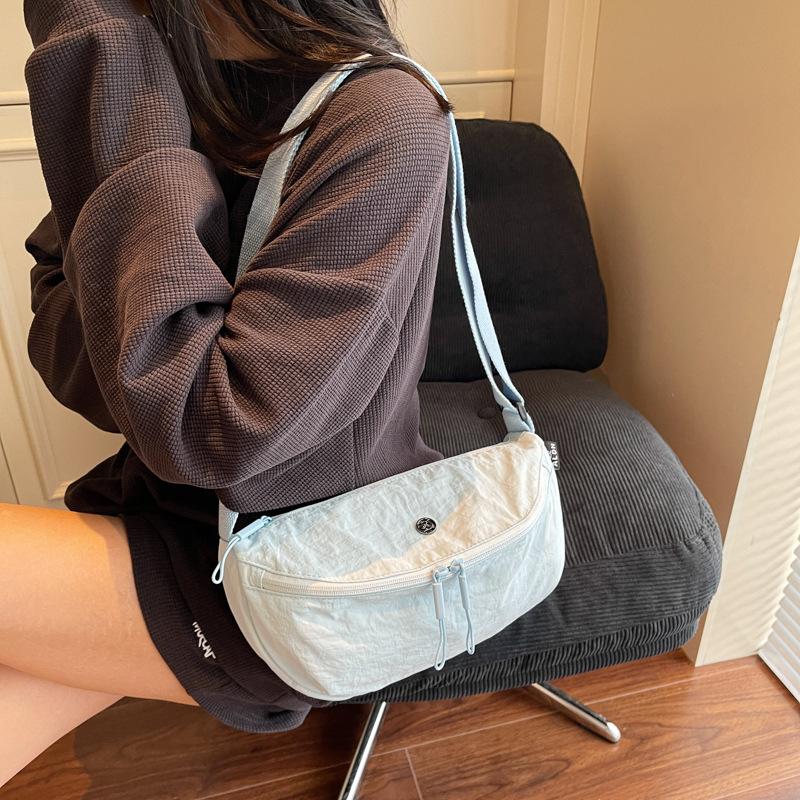 Lagana platnena crossbody torba velike kapacitete, stil sedlovog tipa, svakodnevna messenger torba za rame