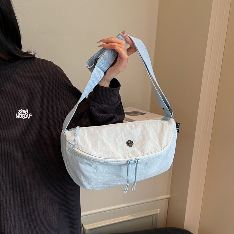 Lagana platnena crossbody torba velike kapacitete, stil sedlovog tipa, svakodnevna messenger torba za rame