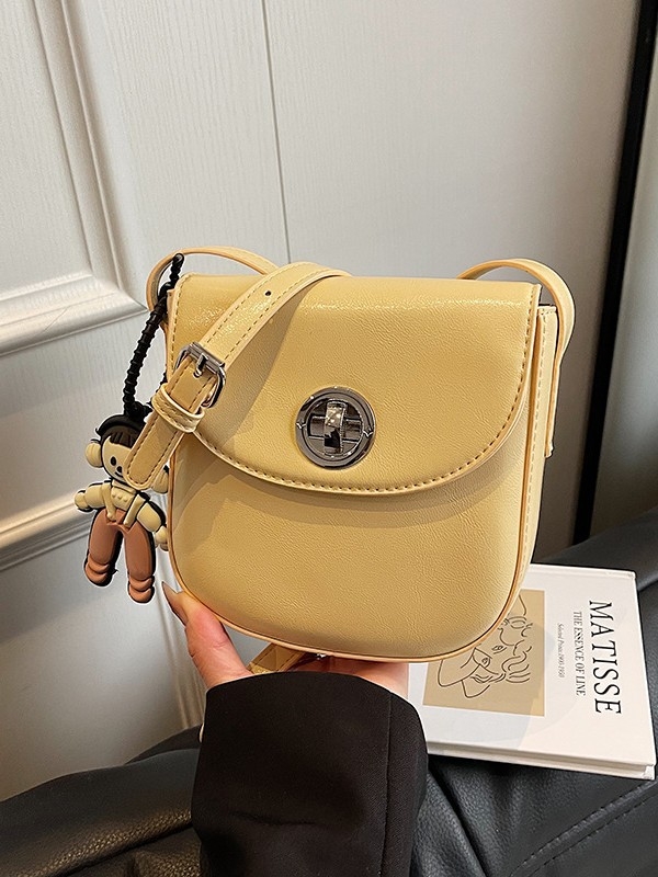 Proljetno-ljetna vintage torba tip sedlo u francuskom stilu, nišna torba preko ramena, crossbody, teksturirana, jednostavna i slatka s cartoon motivom.