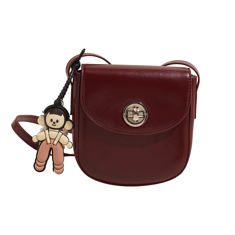 Proljetno-ljetna vintage torba tip sedlo u francuskom stilu, nišna torba preko ramena, crossbody, teksturirana, jednostavna i slatka s cartoon motivom.