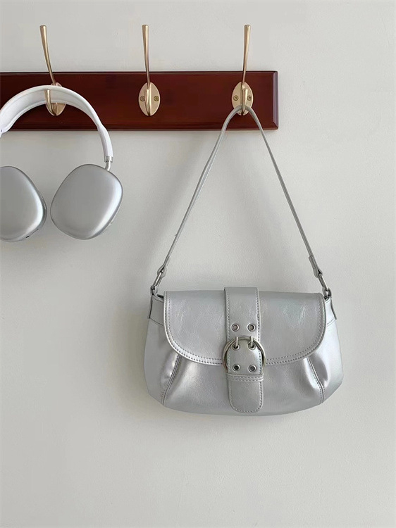 Torba preko ramena s preklopom, jednobojna, sedlast oblik, plisirani detalji, korejski stil, PU materijal