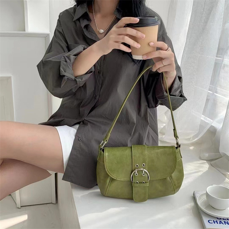 Torba preko ramena s preklopom, jednobojna, sedlast oblik, plisirani detalji, korejski stil, PU materijal