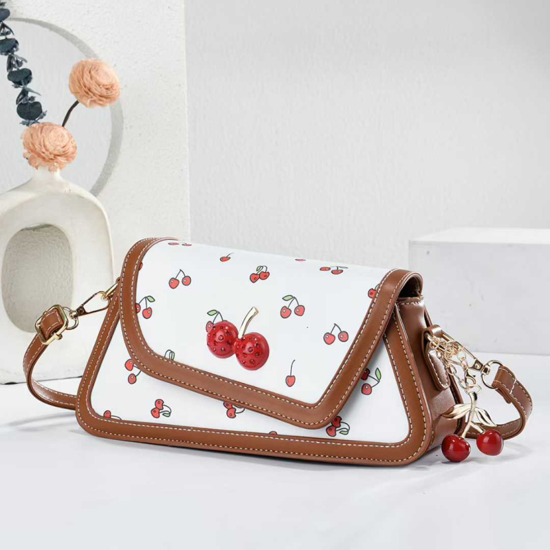 Ženska Saddle torba s printom trešnje, mala kvadratna torba, preko ramena i crossbody, proljeće 2026